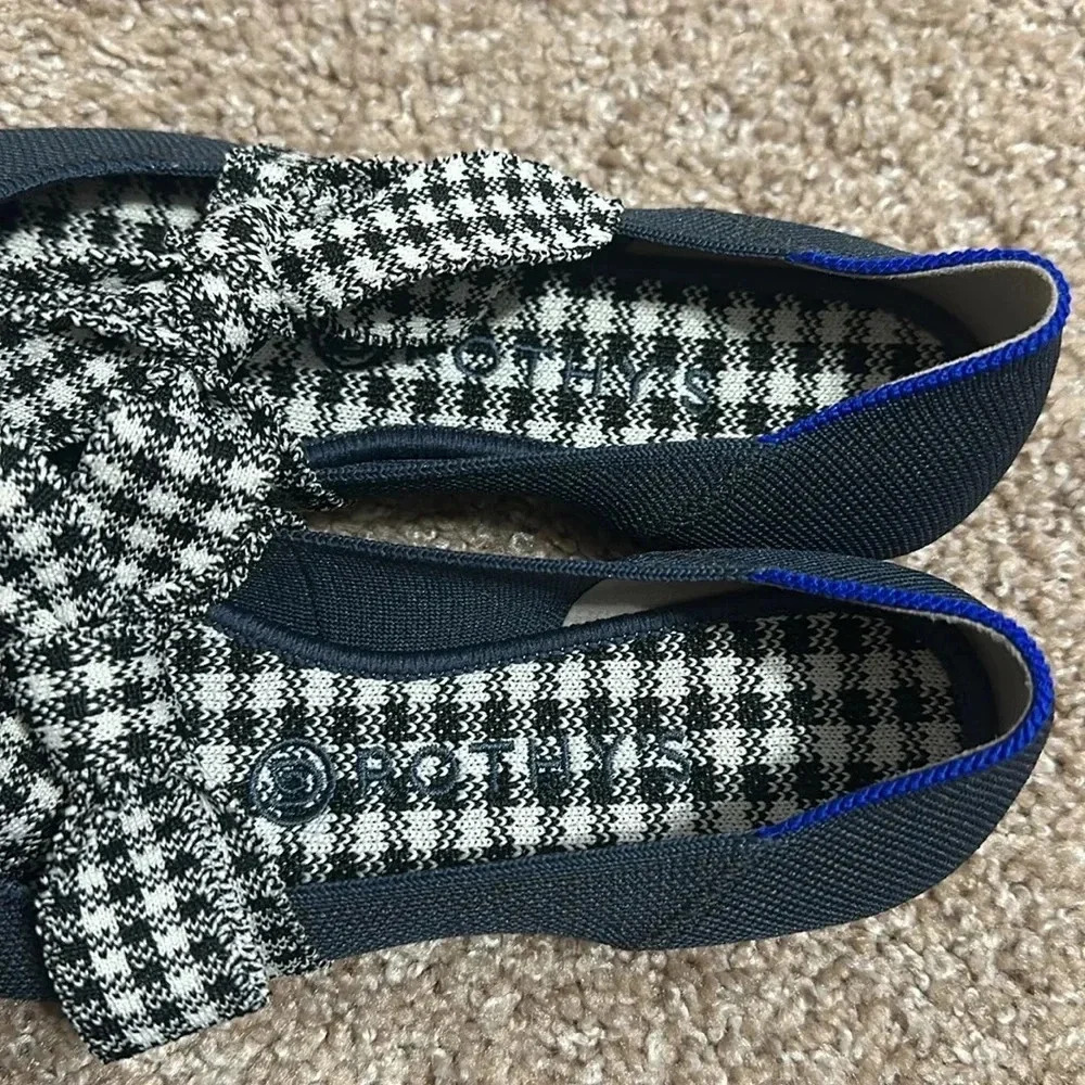 Rothy’s - Picture 4 of 7